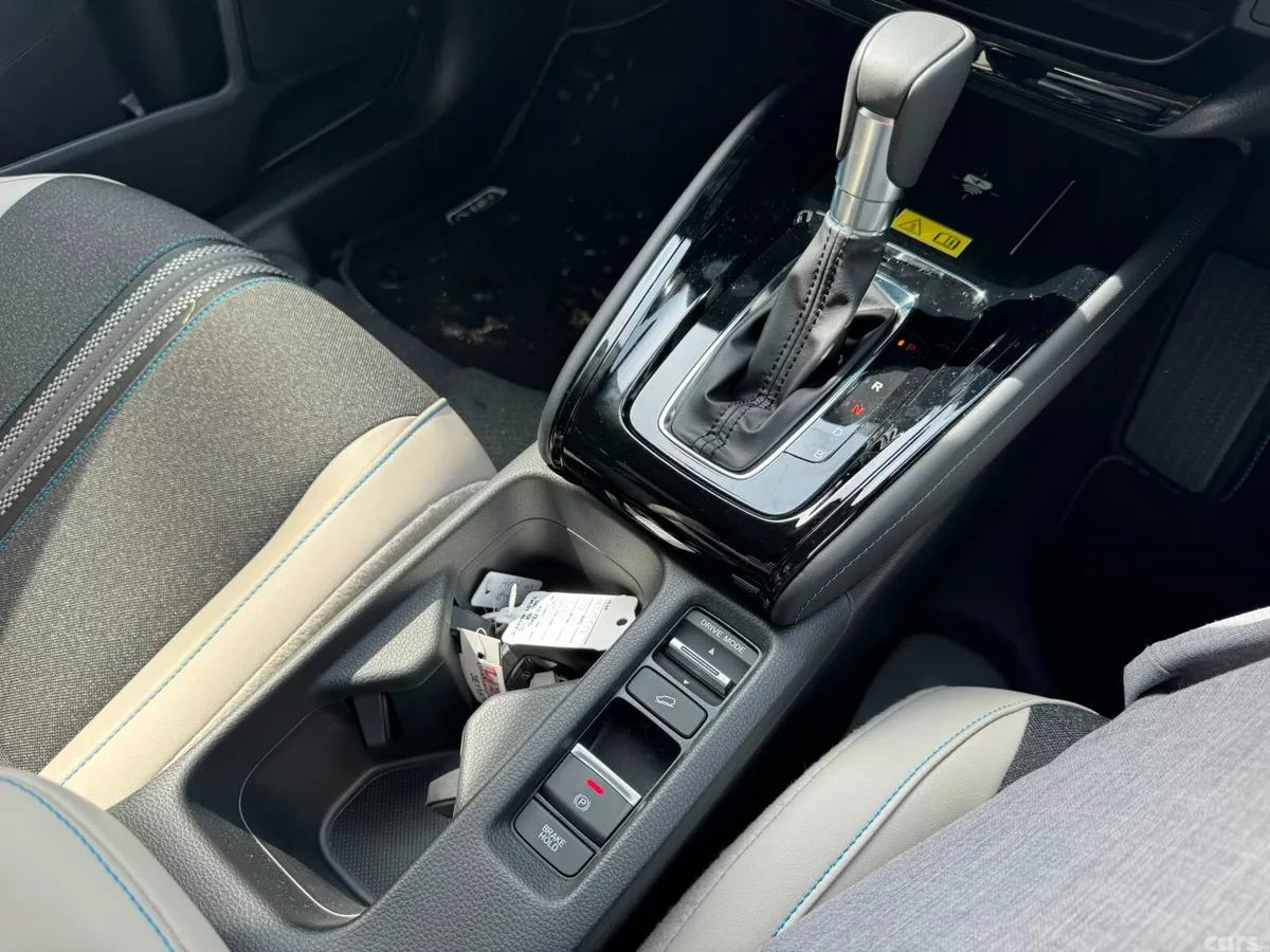 Honda HR-V SUV, Petrol Hybrid, 2026, Grey