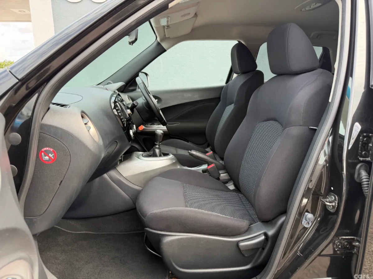 Nissan Juke Hatchback, Petrol, 2014, Black