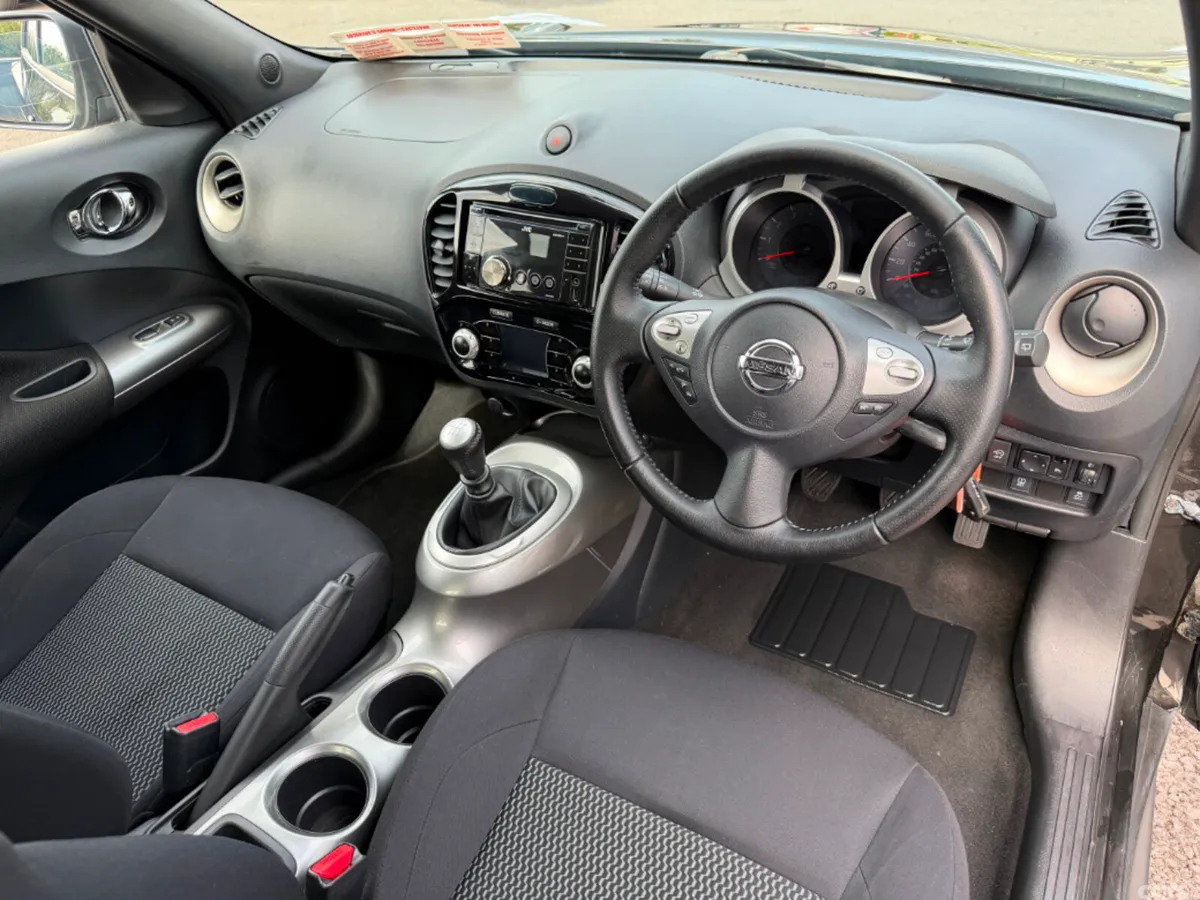 Nissan Juke Hatchback, Petrol, 2014, Black