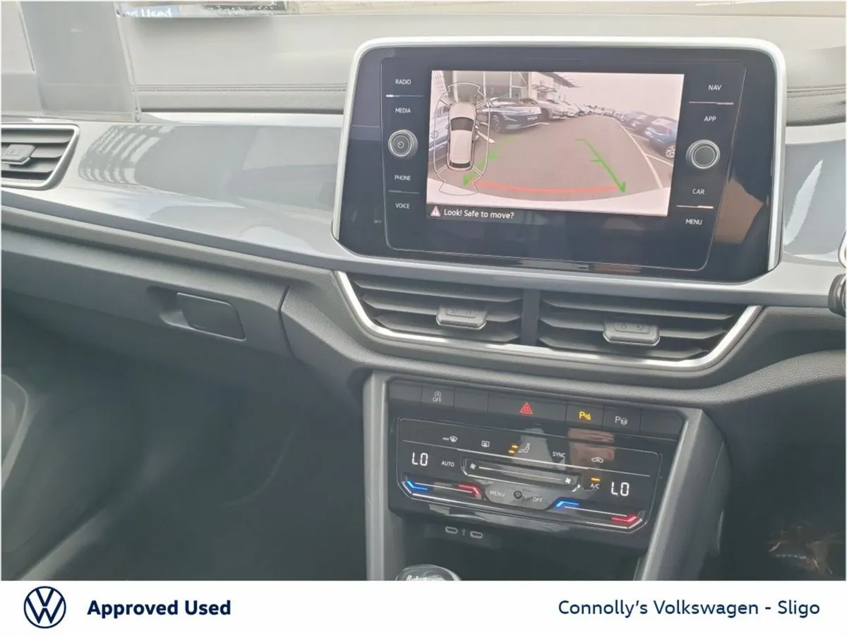 Volkswagen T-Roc SUV, Diesel, 2023, Beige