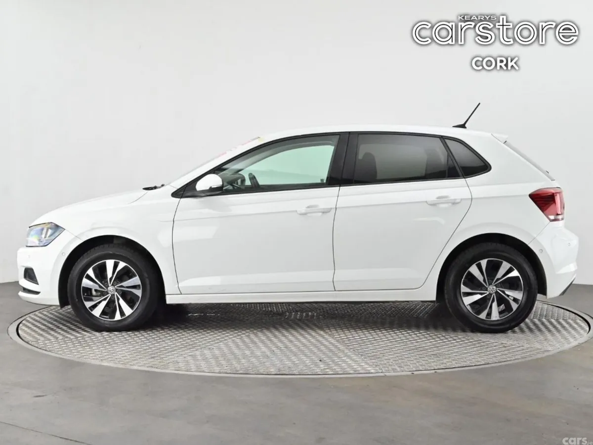 Volkswagen Polo Hatchback, Petrol, 2019, White