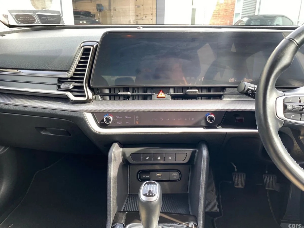 Kia Sportage SUV, Diesel, 2023, Grey