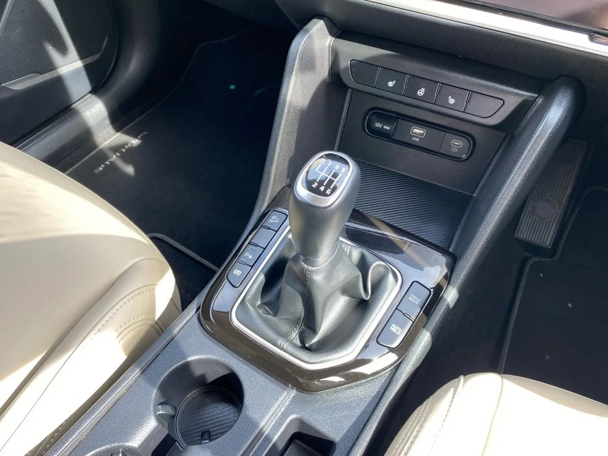 Kia Sportage SUV, Diesel, 2023, Grey