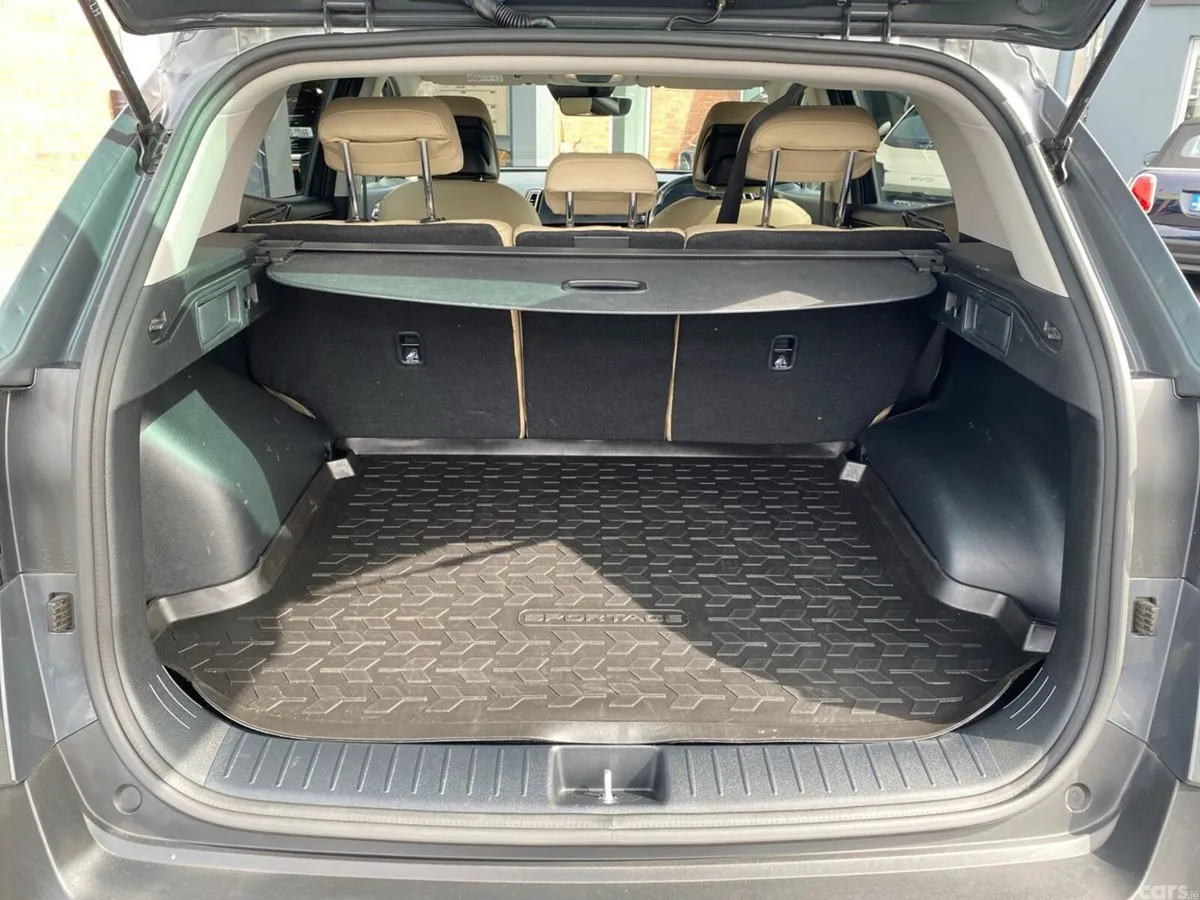 Kia Sportage SUV, Diesel, 2023, Grey