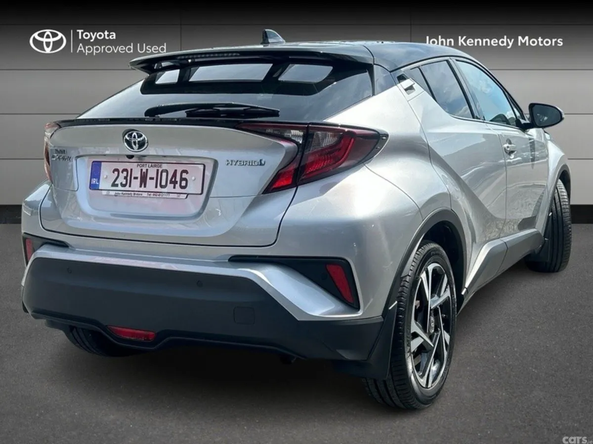 Toyota C-HR SUV, Petrol Hybrid, 2023, Silver