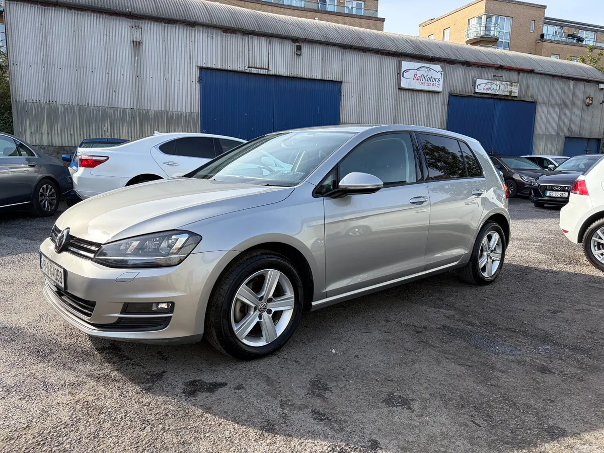 Volkswagen Golf Hatchback, Petrol, 2015, Grey