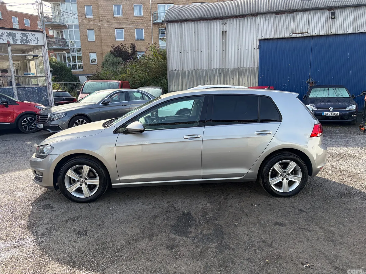 Volkswagen Golf Hatchback, Petrol, 2015, Grey
