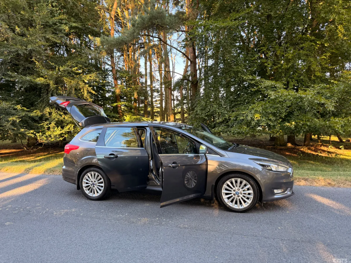 Ford Focus Estate, Diesel, 2015, Grey