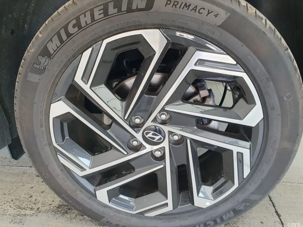 Hyundai Tucson SUV, Petrol Plug-in Hybrid, 2026, Grey