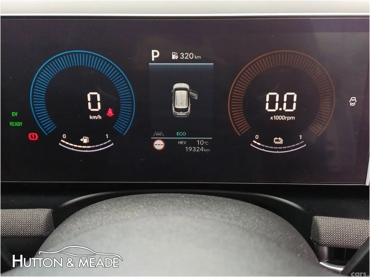 Hyundai Tucson SUV, Petrol Plug-in Hybrid, 2025, White