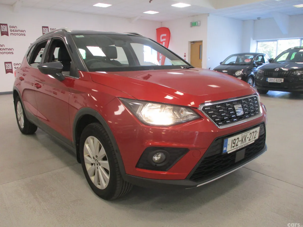 SEAT Arona SUV, Petrol, 2019, Red