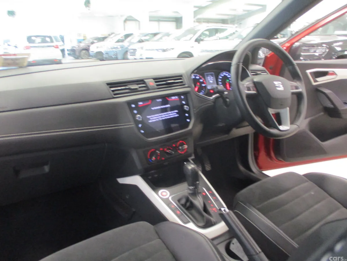 SEAT Arona SUV, Petrol, 2019, Red