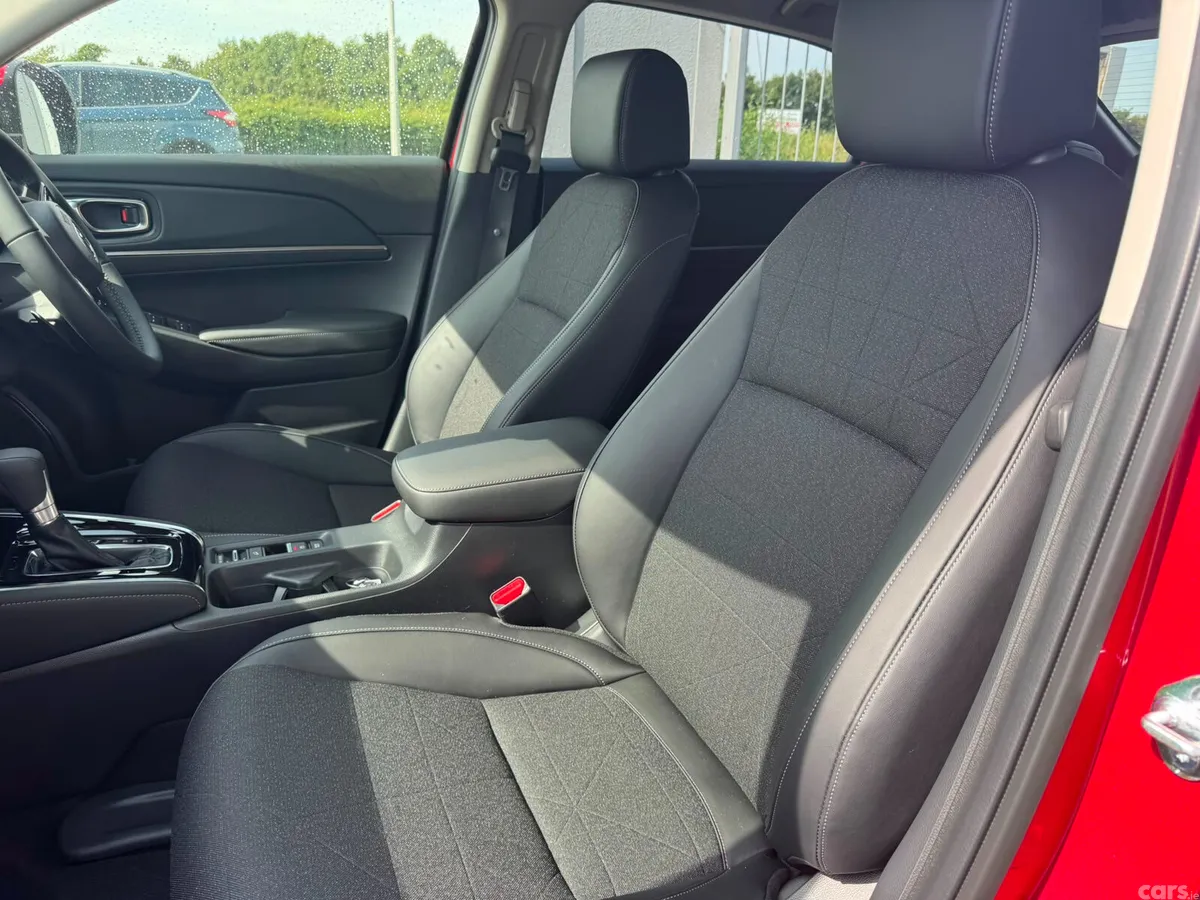 Honda HR-V Hatchback, Petrol Hybrid, 2026, Red