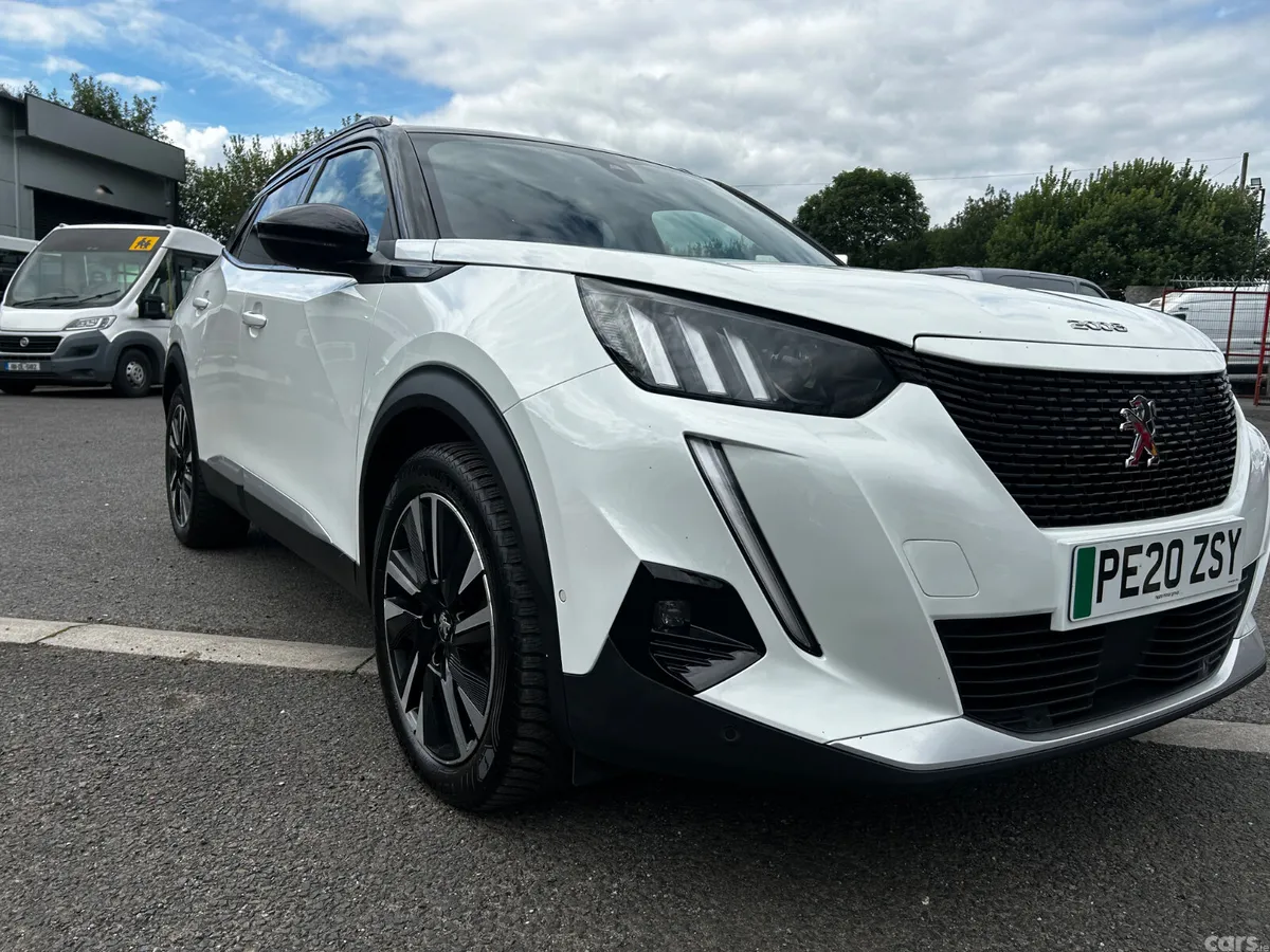 Peugeot 2008 SUV, Electric, 2020, White