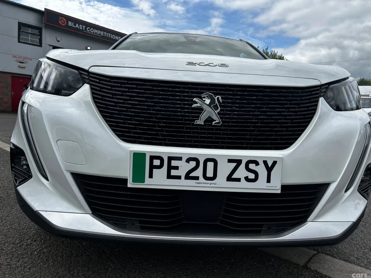 Peugeot 2008 SUV, Electric, 2020, White