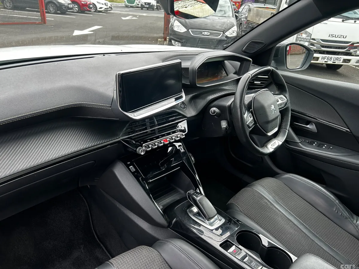 Peugeot 2008 SUV, Electric, 2020, White