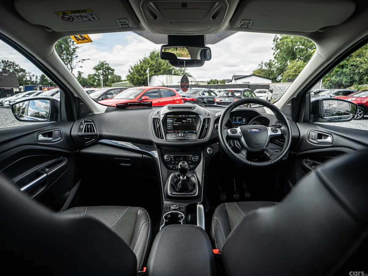 Ford Kuga SUV, Diesel, 2016, Black