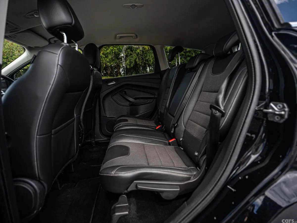 Ford Kuga SUV, Diesel, 2016, Black