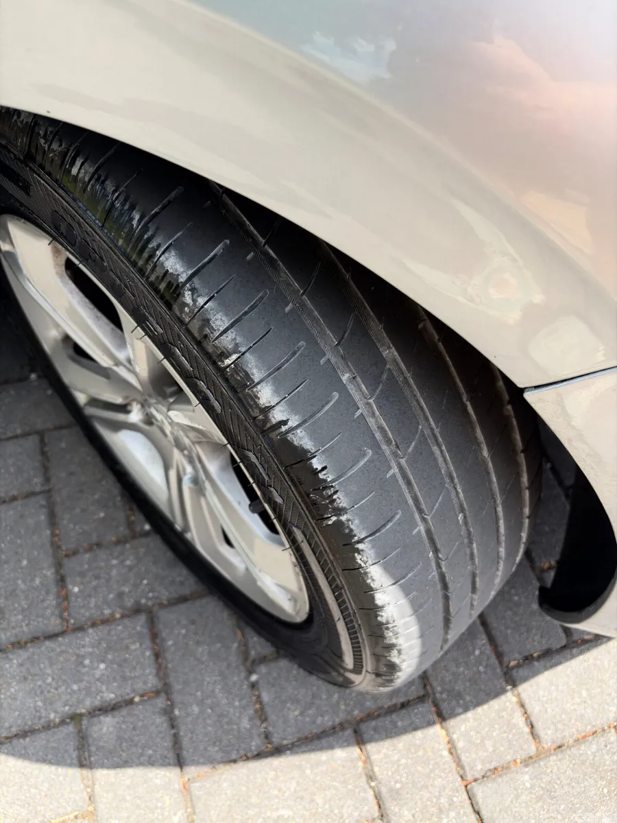 Peugeot 208 Hatchback, Diesel, 2015, Grey