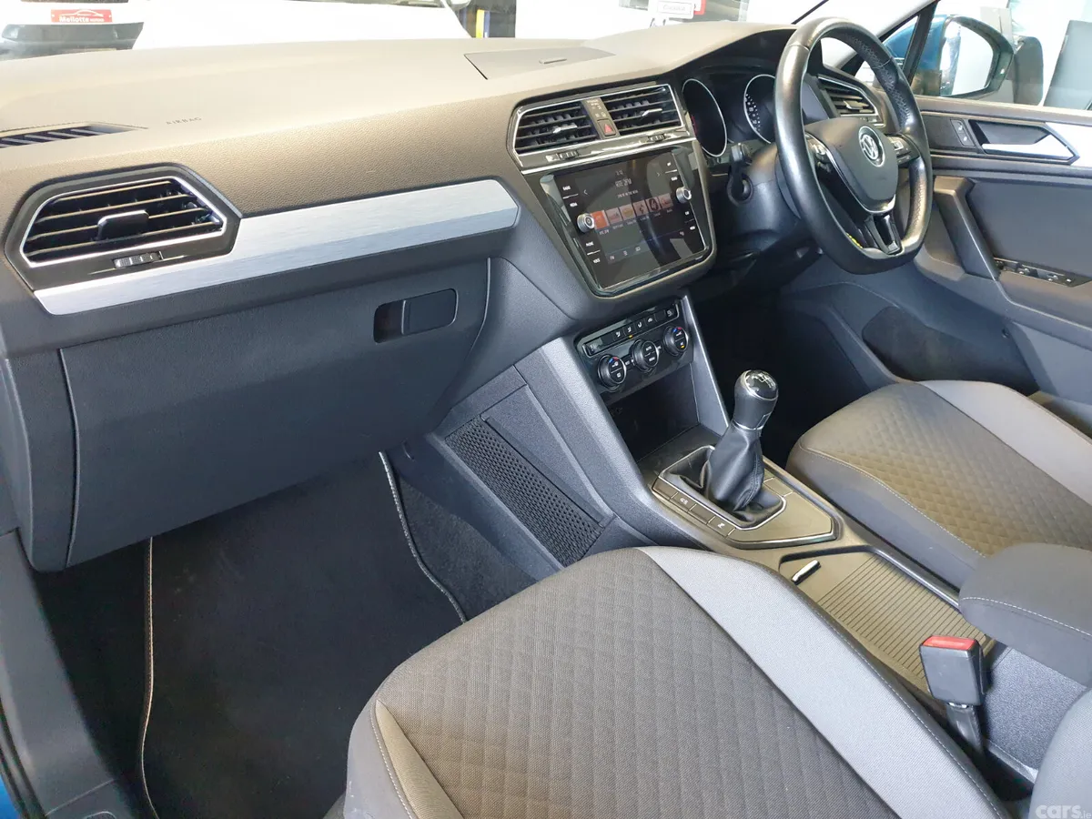 Volkswagen Tiguan SUV, Diesel, 2019, Blue