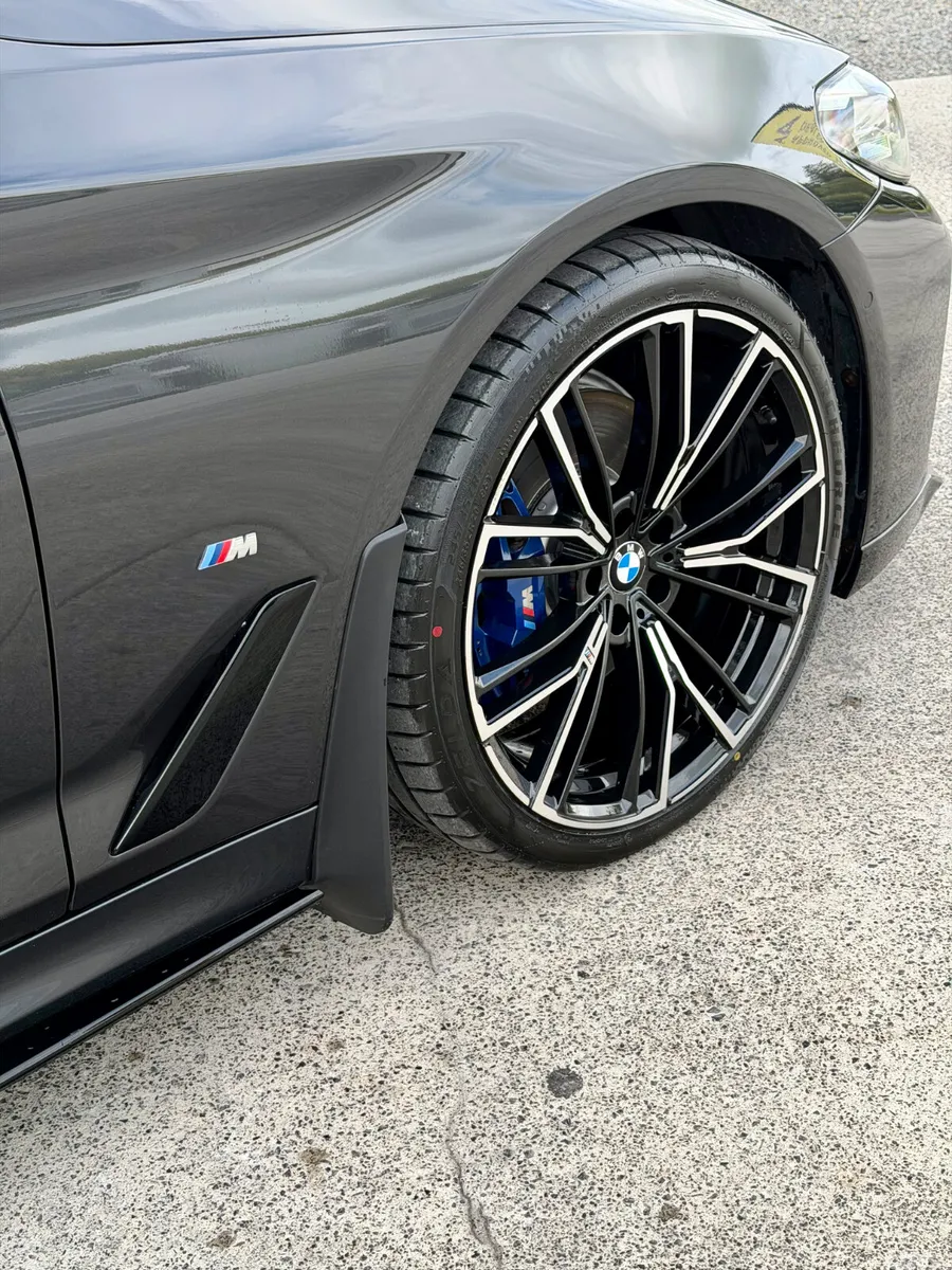 BMW 5-Series Estate, Diesel, 2021, Grey