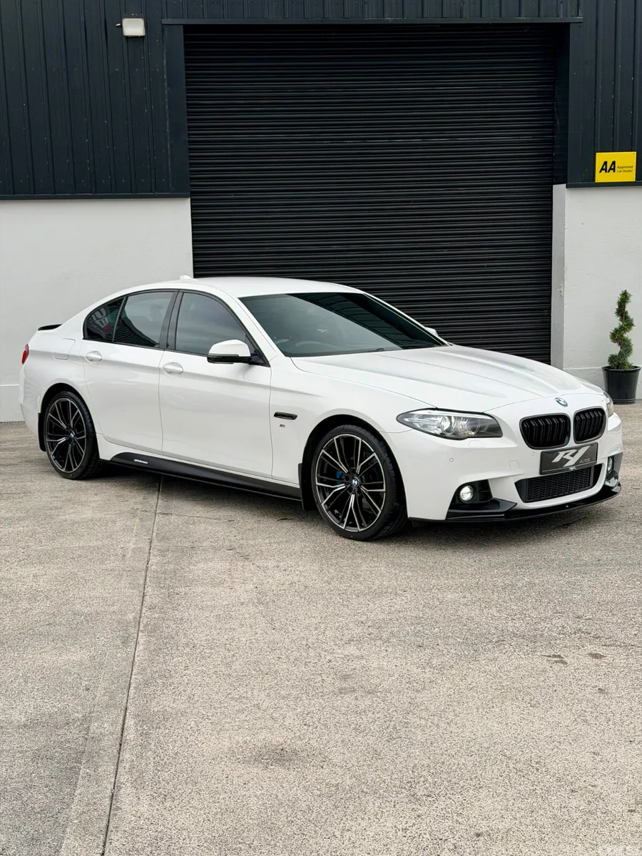 BMW 5-Series Saloon, Diesel, 2016, White