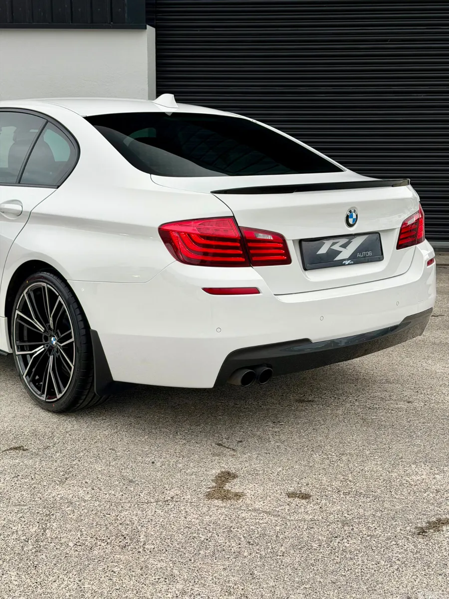 BMW 5-Series Saloon, Diesel, 2016, White