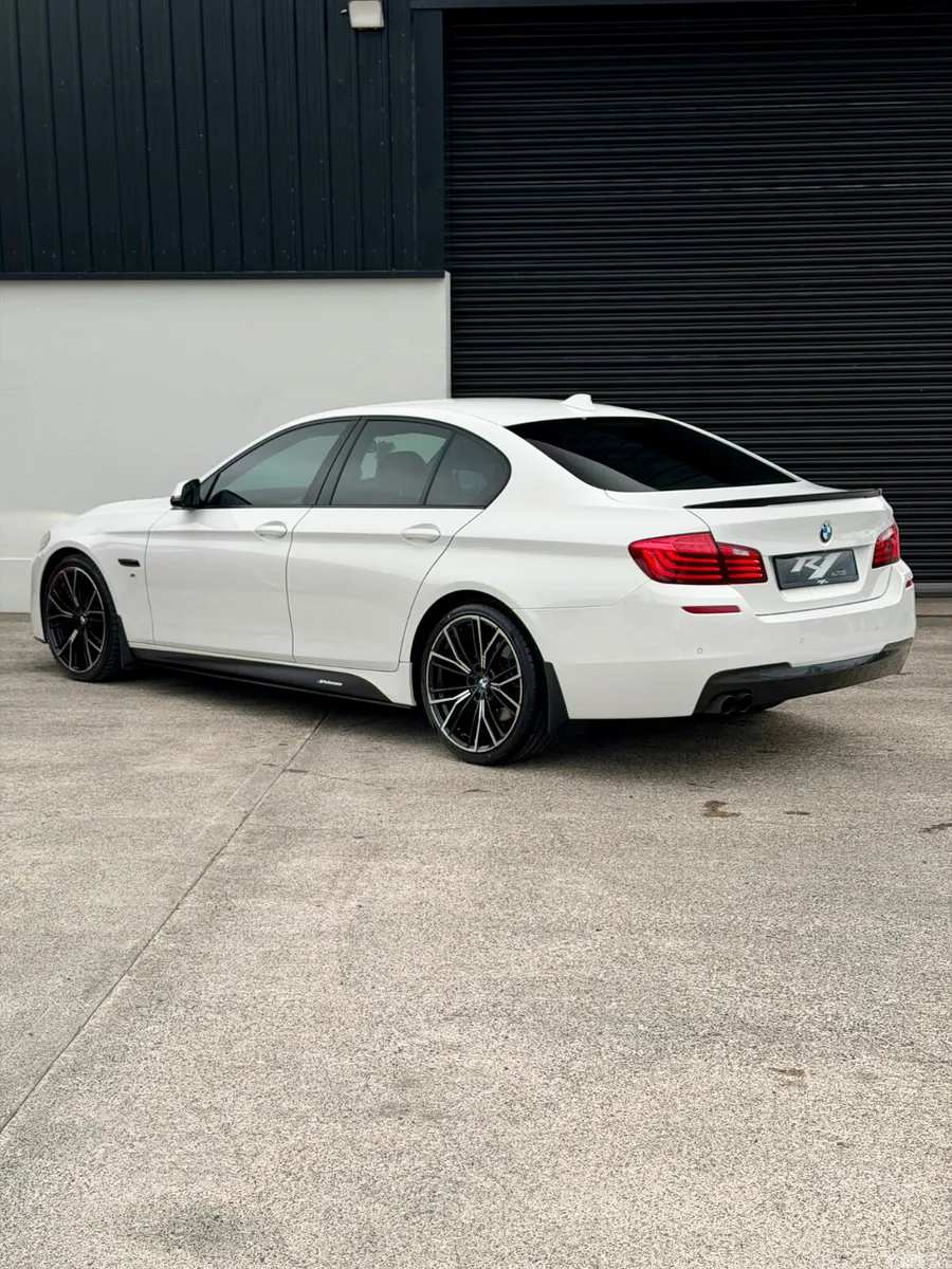 BMW 5-Series Saloon, Diesel, 2016, White