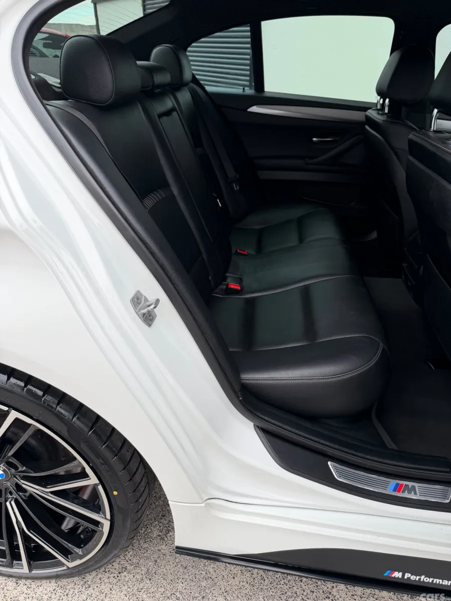 BMW 5-Series Saloon, Diesel, 2016, White