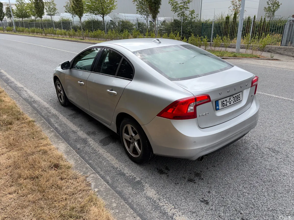 Volvo S60 Saloon, Diesel, 2016, Silver