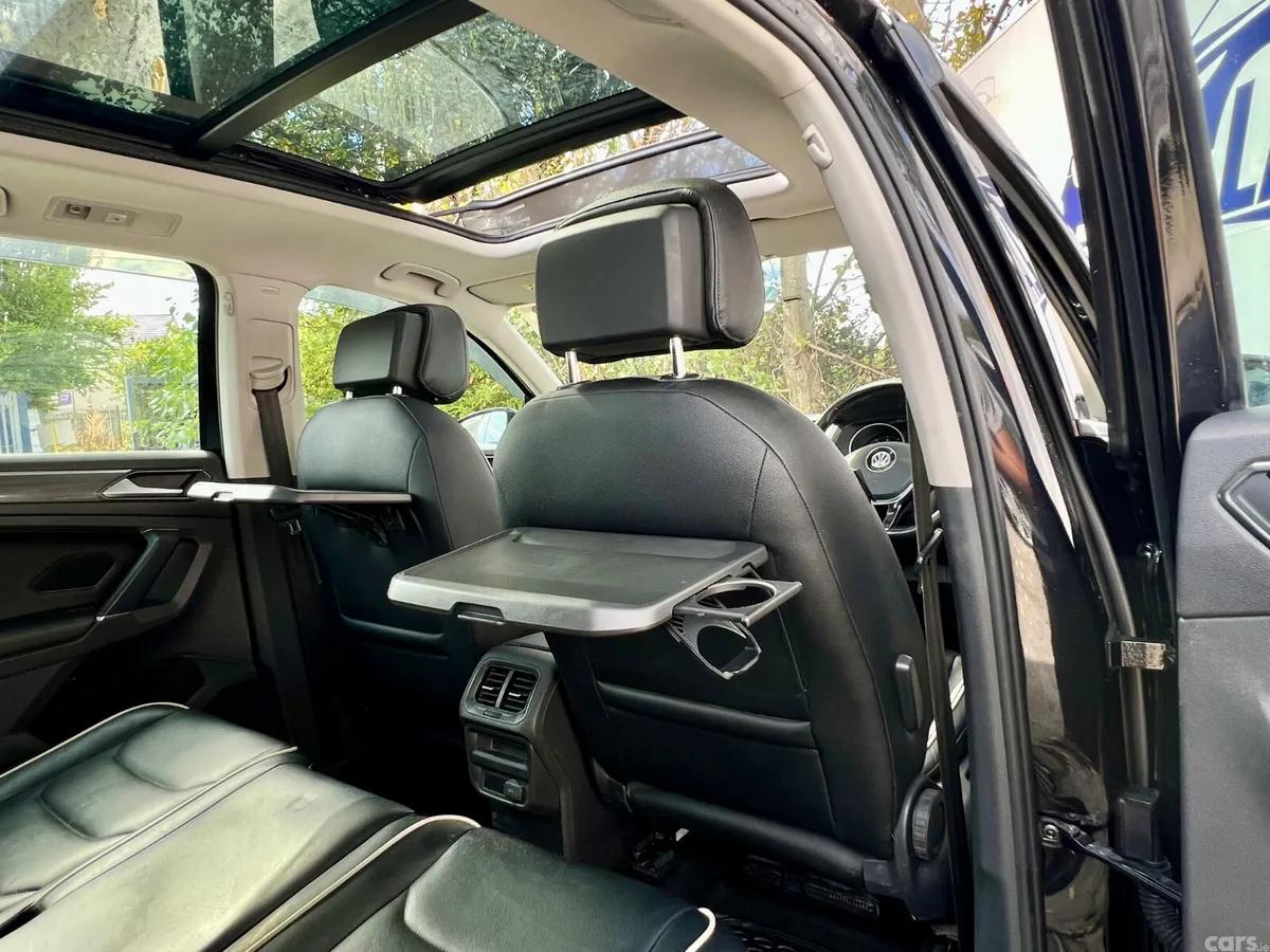 Volkswagen Tiguan SUV, Petrol, 2018, Black