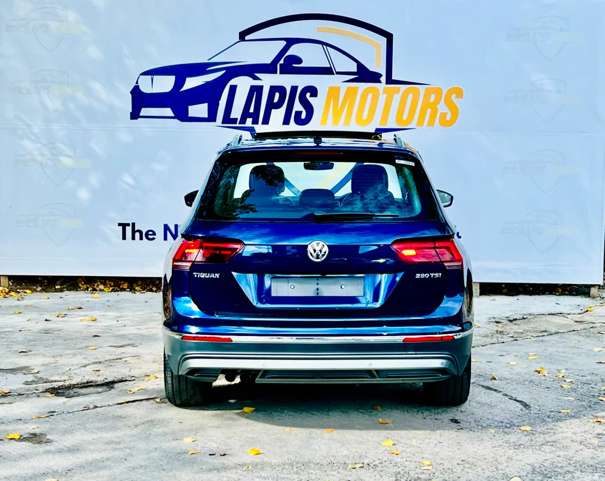 Volkswagen Tiguan SUV, Petrol, 2018, Blue