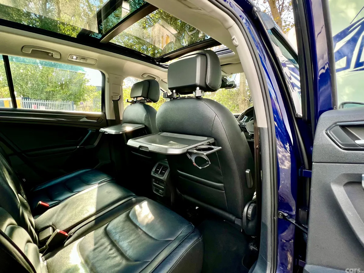 Volkswagen Tiguan SUV, Petrol, 2018, Blue