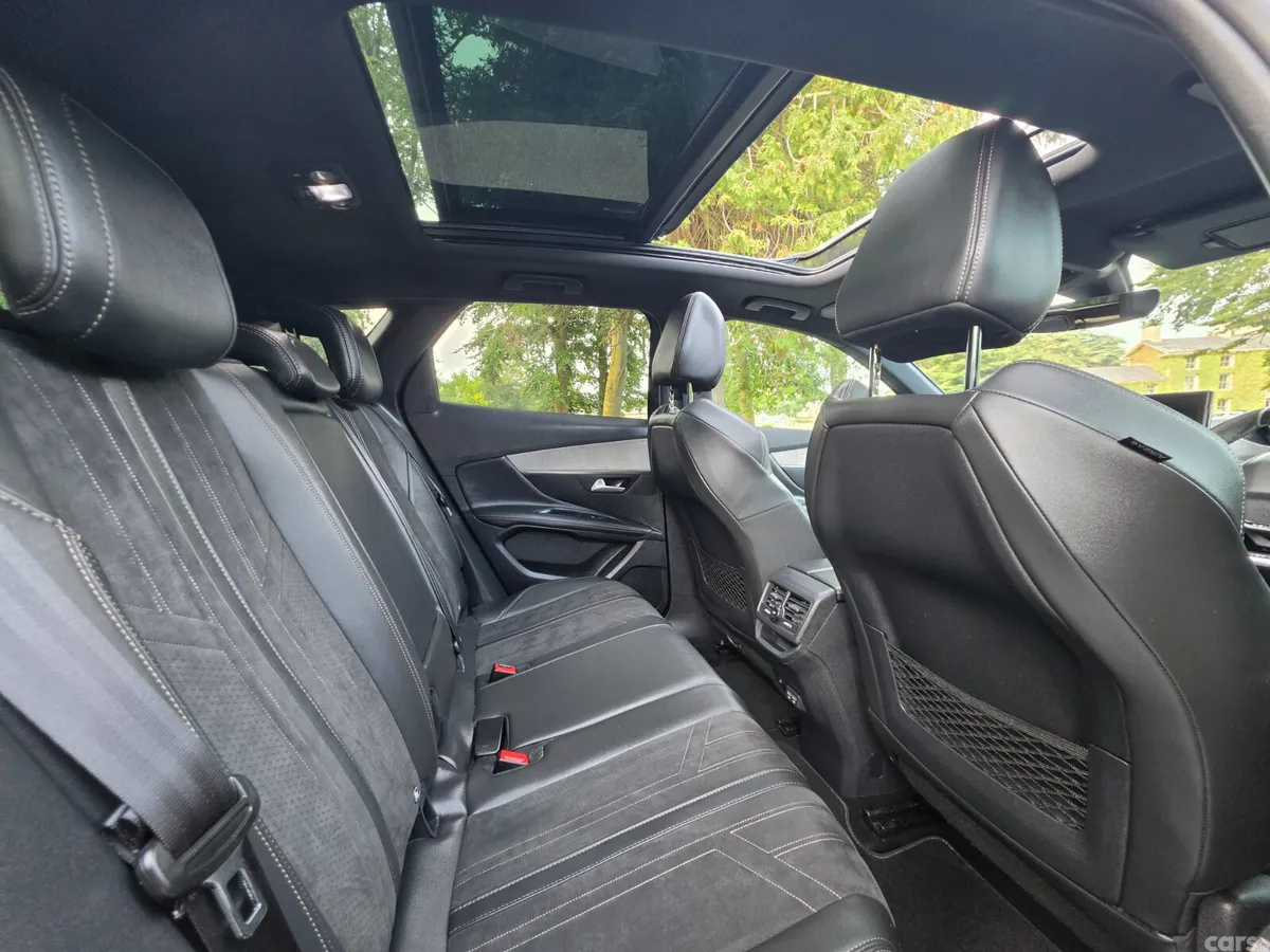 Peugeot 3008 MPV, Diesel, 2021, Grey