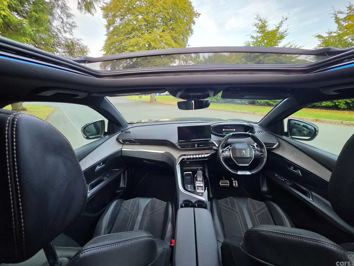 Peugeot 3008 MPV, Diesel, 2021, Grey