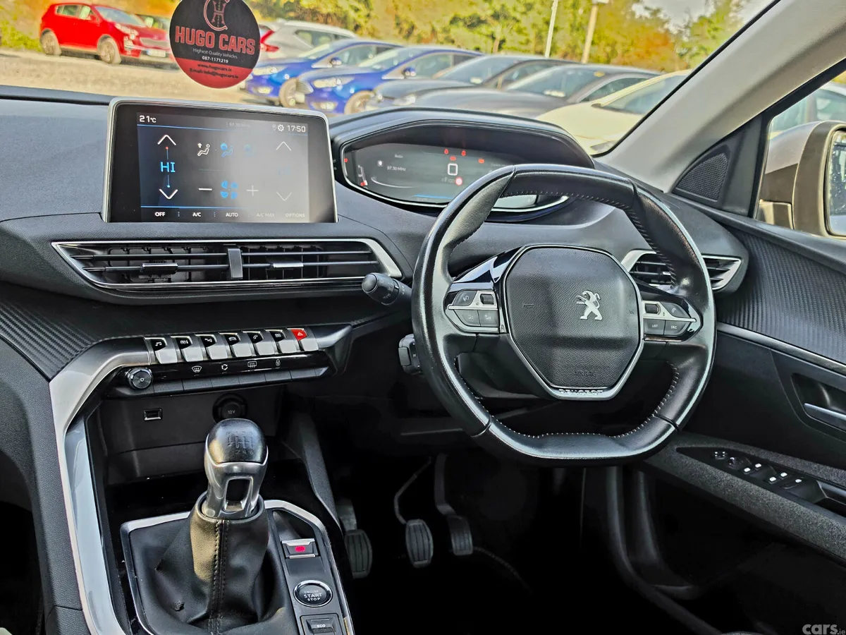 Peugeot 3008 MPV, Diesel, 2021, Grey