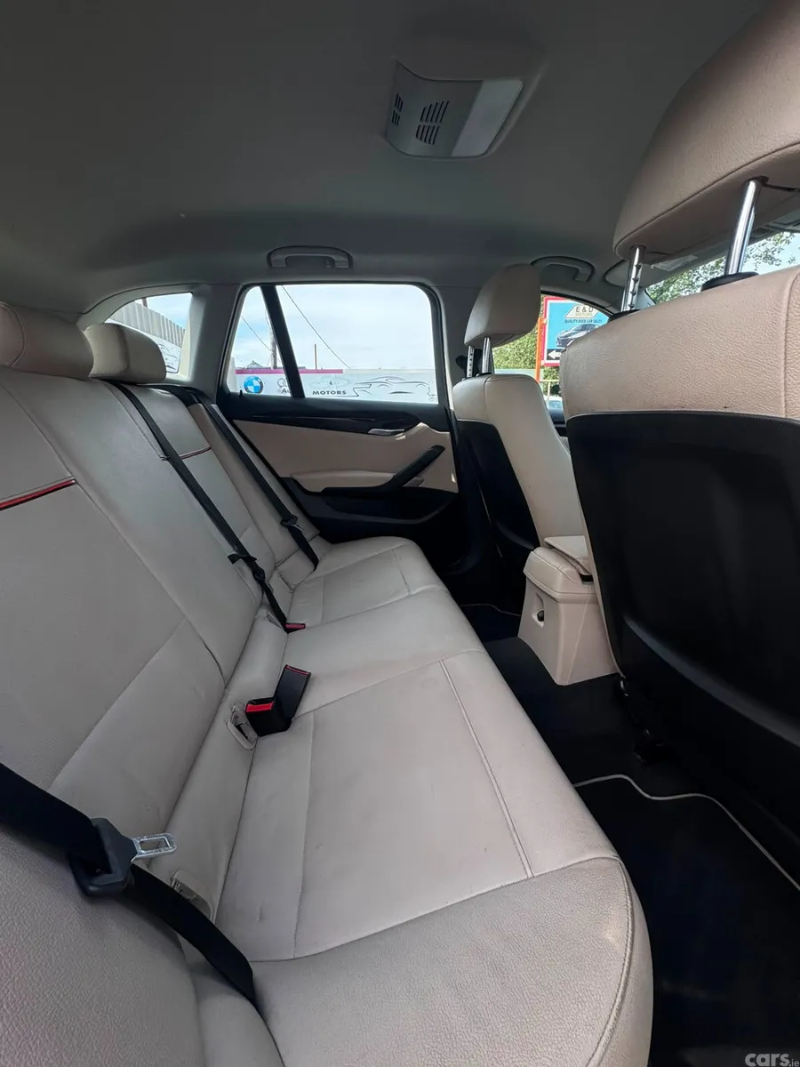BMW X1 Hatchback, Diesel, 2013, Black