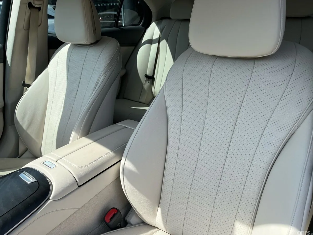 Mercedes-Benz E-Class Saloon, Diesel Hybrid, 2024, Blue
