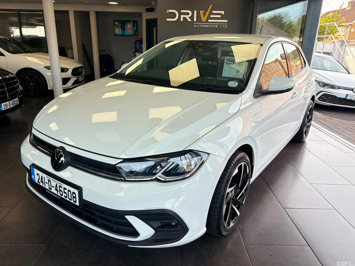 Volkswagen Polo Hatchback, Petrol, 2024, White