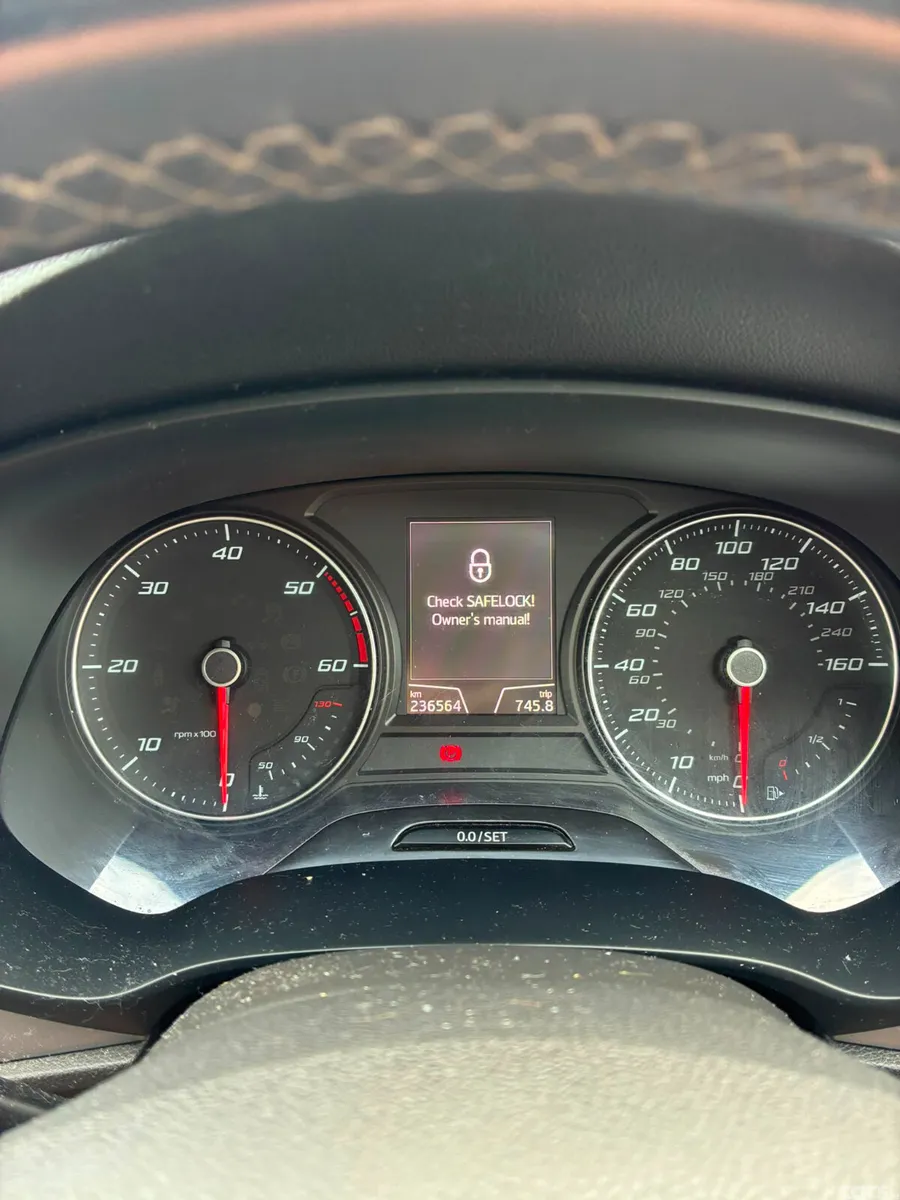 SEAT Leon Hatchback, Diesel, 2017, Black
