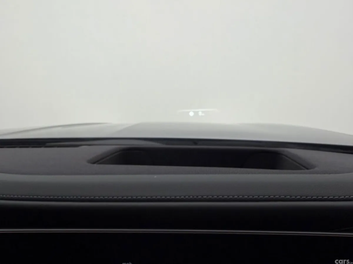 BMW 7-Series Saloon, Petrol Plug-in Hybrid, 2025, Blue
