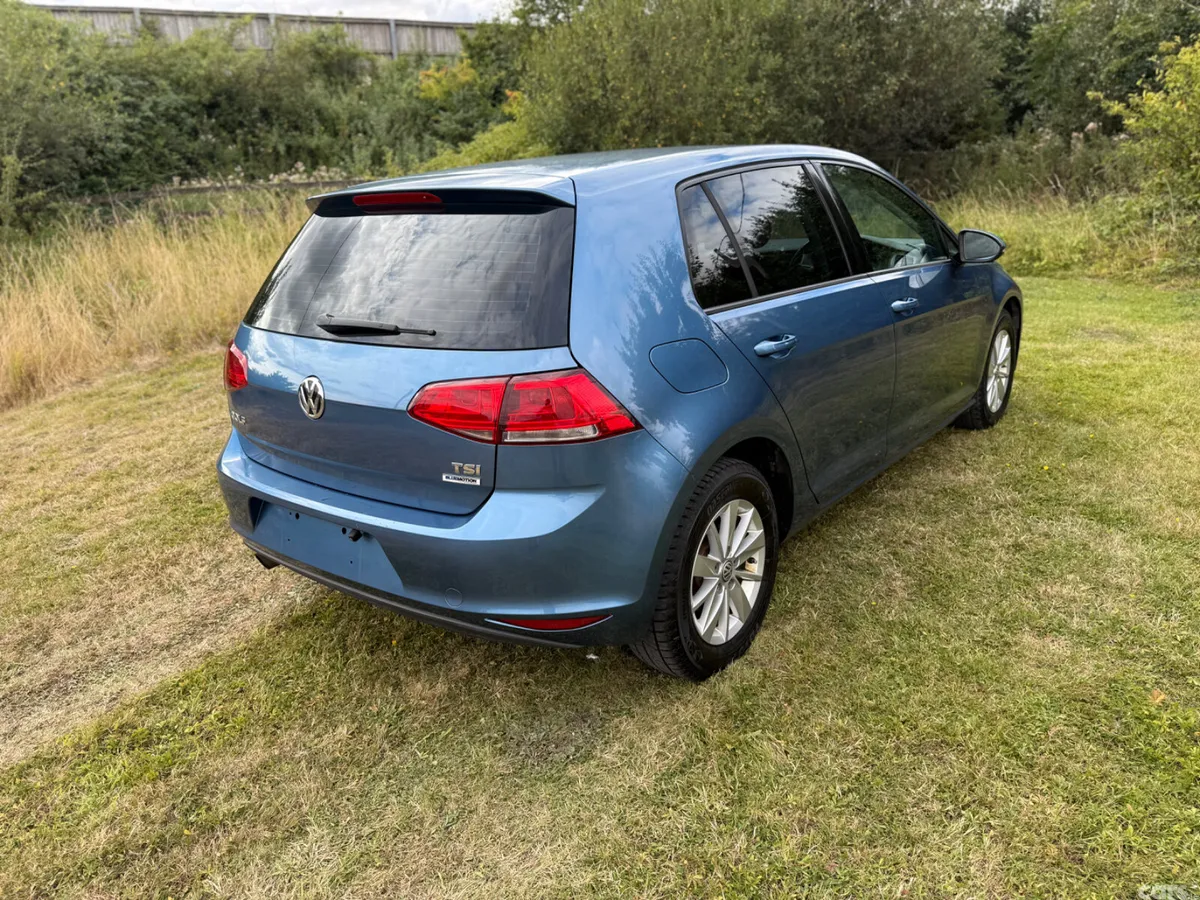 Volkswagen Golf Hatchback, Petrol, 2015, Blue
