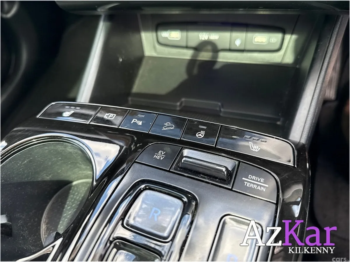 Hyundai Tucson SUV, Petrol Plug-in Hybrid, 2023, Grey