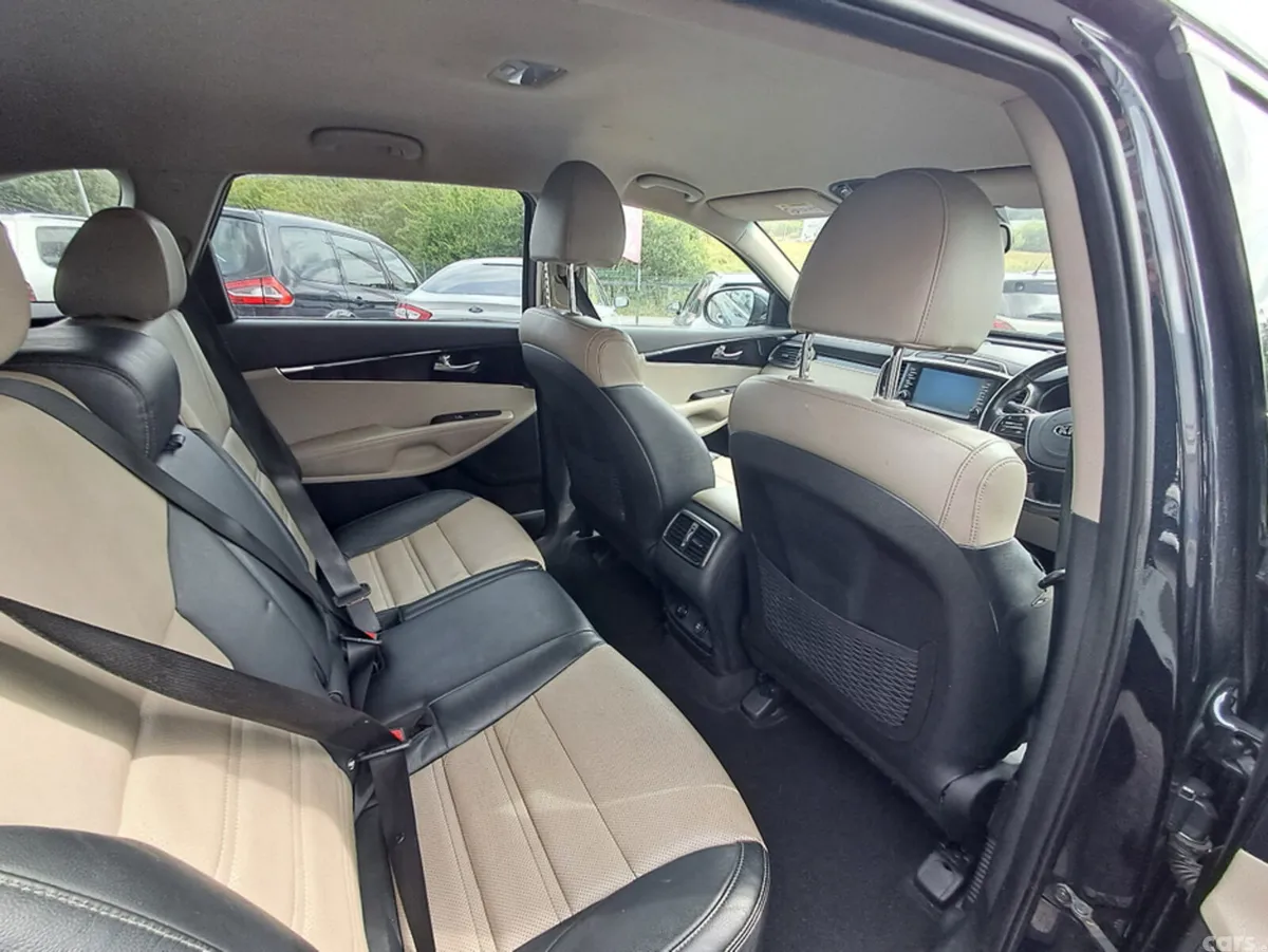 Kia Sorento SUV, Diesel, 2019, Blue