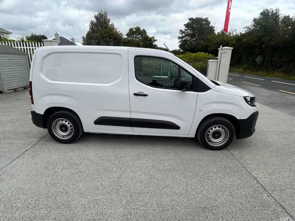 Opel Combo Van, Diesel, 2026, White