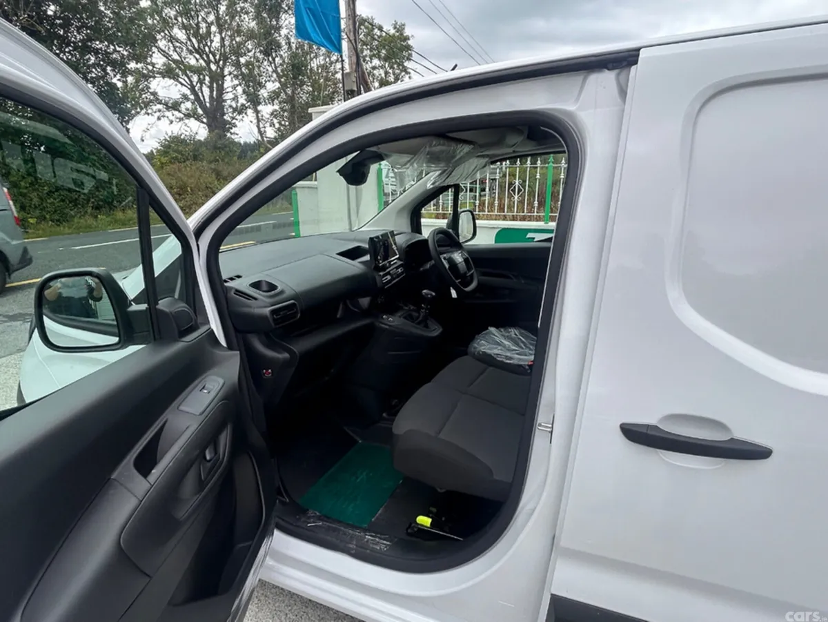 Opel Combo Van, Diesel, 2026, White