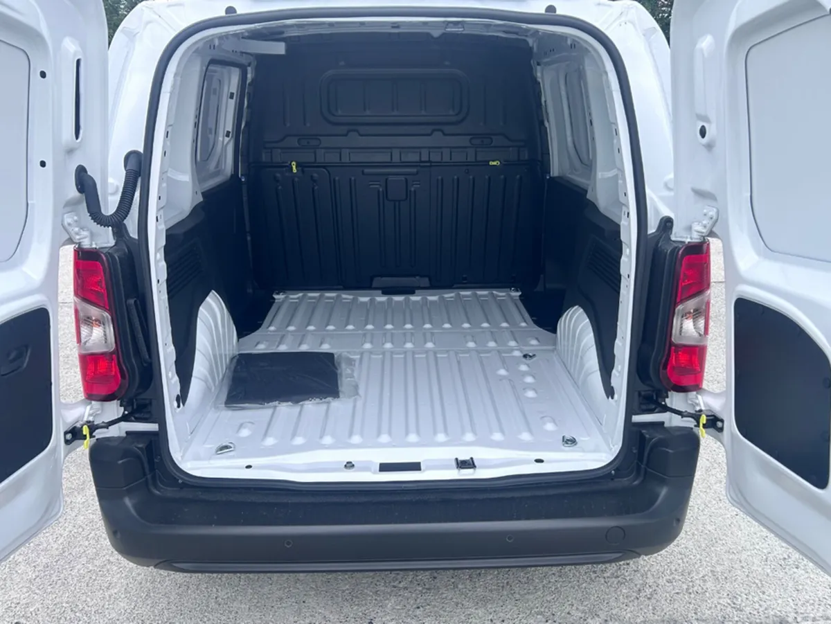 Opel Combo Van, Diesel, 2026, White