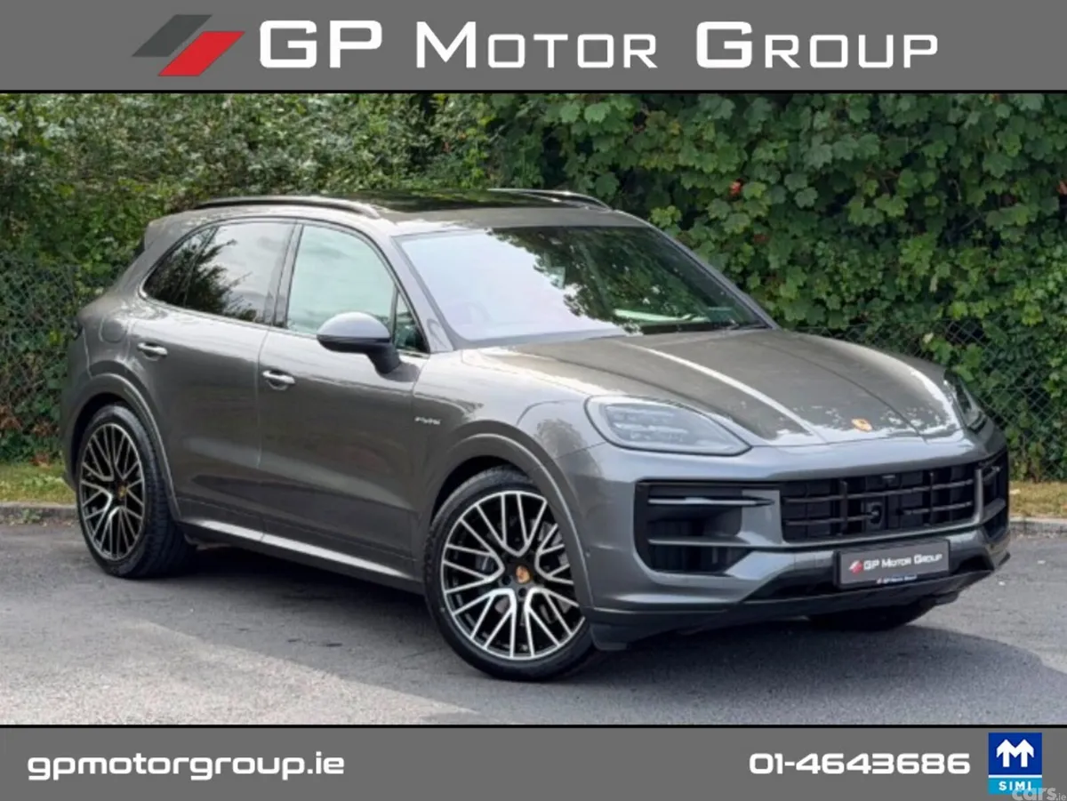 Porsche Cayenne Estate, Petrol Plug-in Hybrid, 2024, Grey