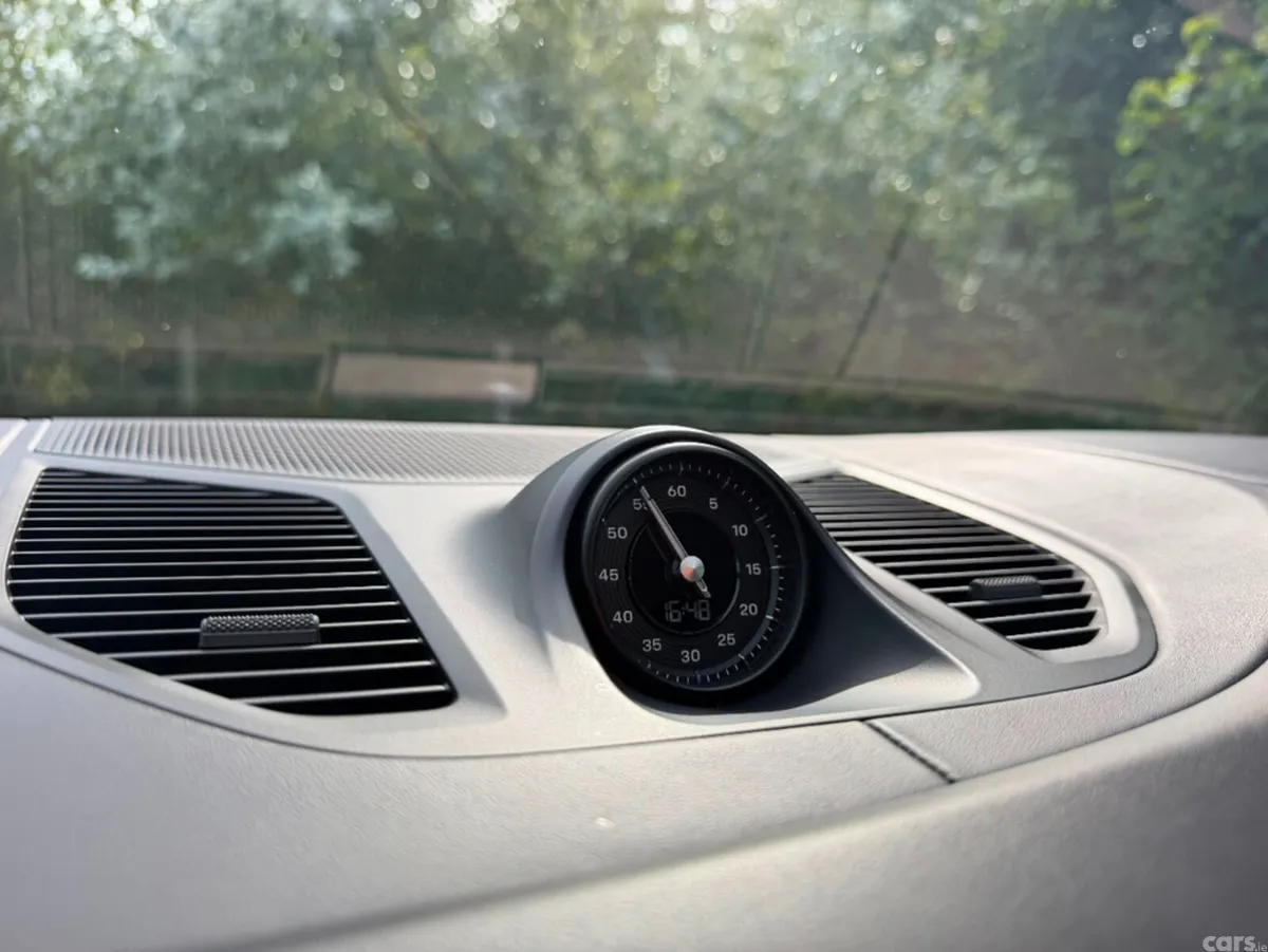 Porsche Cayenne Estate, Petrol Plug-in Hybrid, 2024, Grey