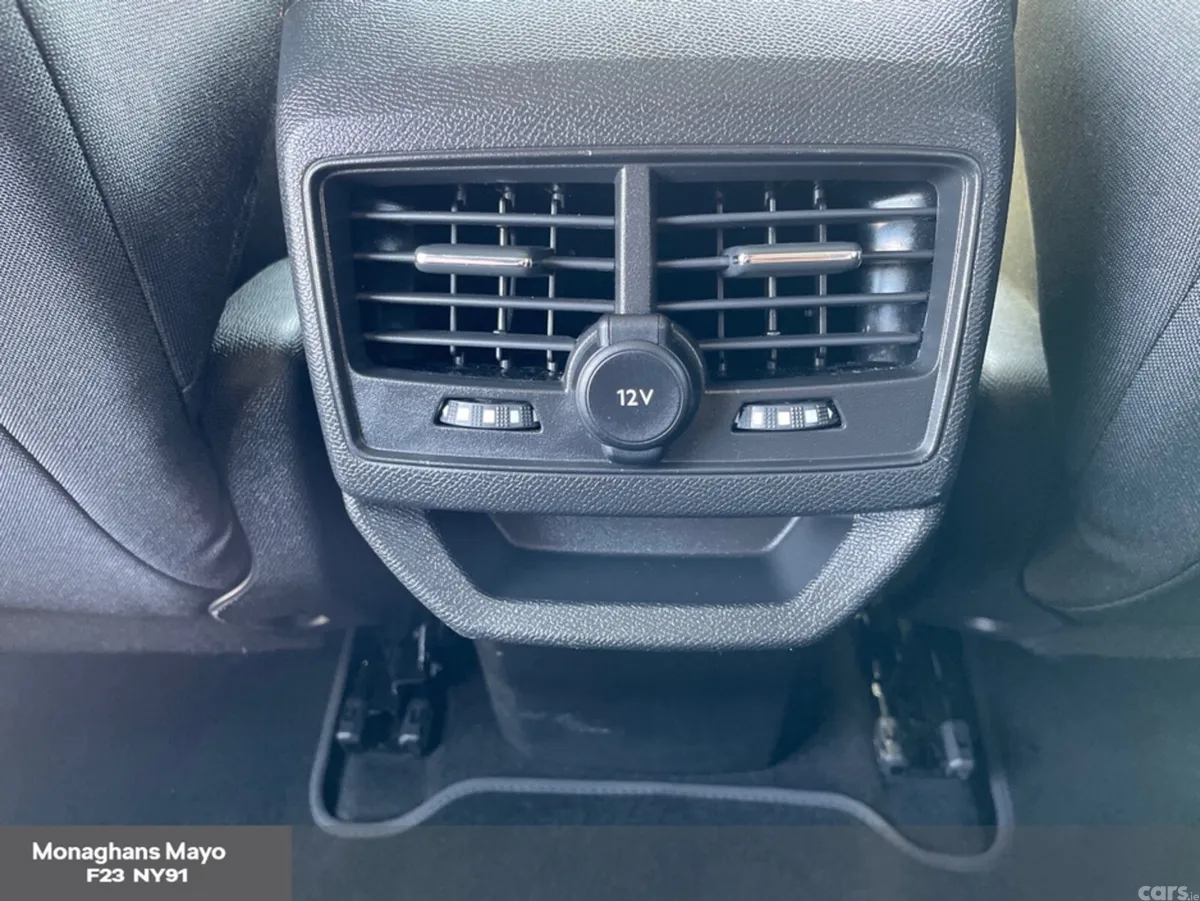 Peugeot 3008 MPV, Diesel, 2019, Black